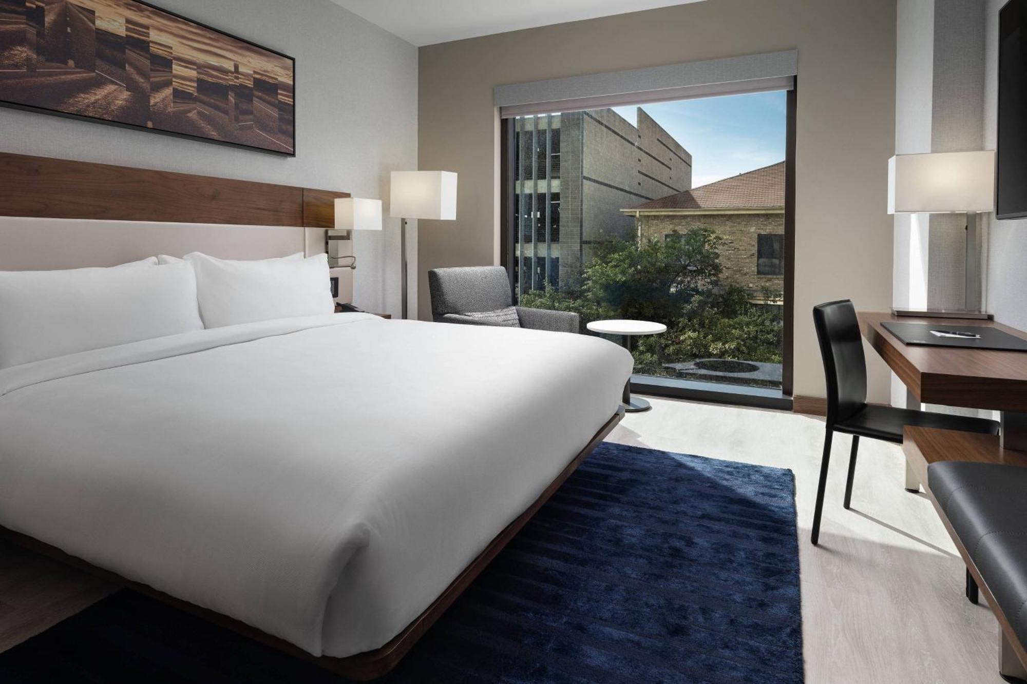 Ac By Marriott Austin-university Hotel